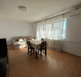 Apartament, 4 rooms, 86 mp Bucuresti/Pantelimon