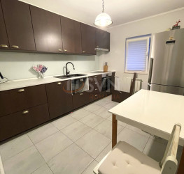 Apartament, 4 rooms, 87 mp Bucuresti/Baneasa