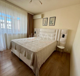 Apartament, 4 rooms, 89 mp Bucuresti/Victoriei
