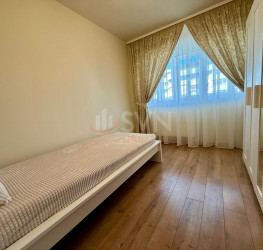 Apartament, 4 rooms, 89 mp Bucuresti/Victoriei