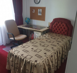 Apartament, 4 rooms, 90 mp Bucuresti/Vitan