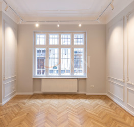 Apartament, 4 rooms, 90 mp Bucuresti/Dacia