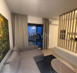 Apartament, 4 rooms, 91 mp Bucuresti/Baneasa