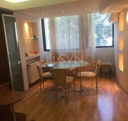 Apartament, 4 rooms, 93 mp Bucuresti/Titulescu