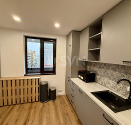 Apartament, 4 rooms, 93 mp Bucuresti/Cismigiu