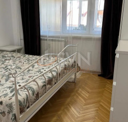 Apartament, 4 rooms, 96 mp Bucuresti/P-ta Romana