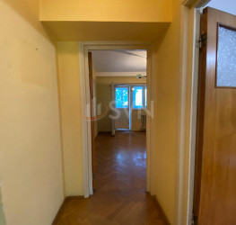 Apartament, 4 rooms, 97 mp Bucuresti/Titulescu