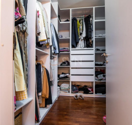 Apartament, 4 rooms, 97 mp Bucuresti/Rosetti
