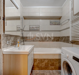 Apartament, 4 rooms, 98 mp Bucuresti/Berceni