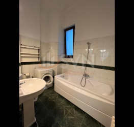 Apartament, 4 rooms with outdoor parking included Bucuresti/Primaverii