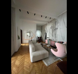 Apartament, 4 rooms with outdoor parking included Bucuresti/Primaverii