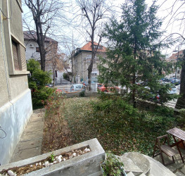 Apartament, 4 rooms with outdoor parking included Bucuresti/Capitale