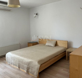 Apartament, 4 rooms with outdoor parking included Bucuresti/Baneasa