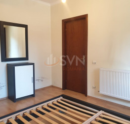 Apartament, 4 rooms with outdoor parking included Bucuresti/Chibrit