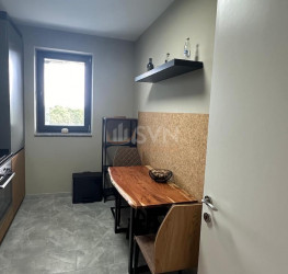 Apartament, 4 rooms with outdoor parking included Bucuresti/Pipera