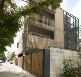 Apartament, 4 rooms with outdoor parking included Bucuresti/Dorobanti