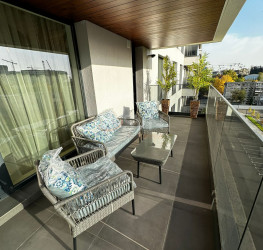 Apartament, 4 rooms with outdoor parking included Bucuresti/Aviatiei
