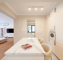 Apartament, 4 rooms with outdoor parking included Bucuresti/Aviatiei