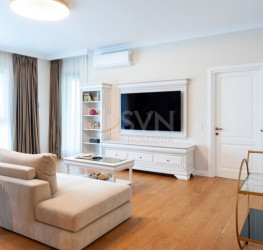 Apartament, 4 rooms with outdoor parking included Bucuresti/Aviatiei