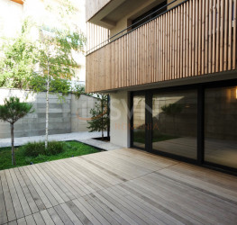 Apartament, 4 rooms with outdoor parking included Bucuresti/Dorobanti