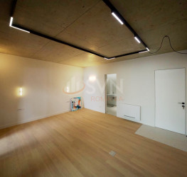 Apartament, 4 rooms with outdoor parking included Bucuresti/Dorobanti