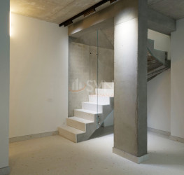 Apartament, 4 rooms with outdoor parking included Bucuresti/Dorobanti