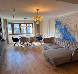 Apartament, 4 rooms with outdoor parking included Bucuresti/Aviatorilor