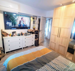 Apartament, 4 rooms with outdoor parking included Bucuresti/Dacia