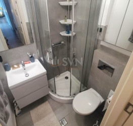 Apartament, 4 rooms with outdoor parking included Bucuresti/Dacia