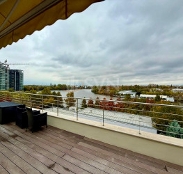 Apartament, 4 rooms with outdoor parking included Bucuresti/Barbu Vacarescu