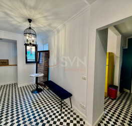 Apartament, 4 rooms with outdoor parking included Bucuresti/Piata Victoriei