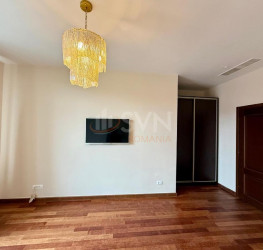 Apartament, 4 rooms with outdoor parking included Bucuresti/Barbu Vacarescu