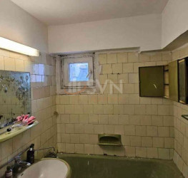 Apartament, 4 rooms with outdoor parking included Bucuresti/Dorobanti