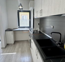 Apartament, 4 rooms with outdoor parking included Bucuresti/Pipera