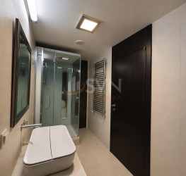 Apartament, 4 rooms with outdoor parking included Bucuresti/Iancu Nicolae