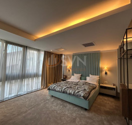 Apartament, 4 rooms with outdoor parking included Bucuresti/Iancu Nicolae