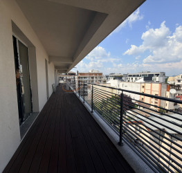 Apartament, 4 rooms with outdoor parking included Bucuresti/Soseaua Nordului