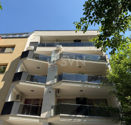 Apartament, 4 rooms with outdoor parking included Bucuresti/Iancului