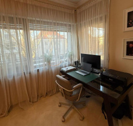 Apartament, 4 rooms with outdoor parking included Bucuresti/Dorobanti