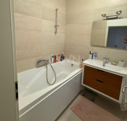 Apartament, 4 rooms with outdoor parking included Bucuresti/Dorobanti