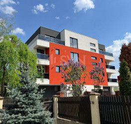 Apartament, 4 rooms with outdoor parking included Bucuresti/Sisesti