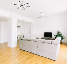 Apartament, 4 rooms with outdoor parking included Bucuresti/Domenii