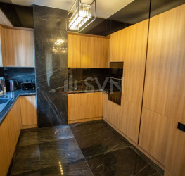 Apartament, 4 rooms with underground parking included Bucuresti/Herastrau