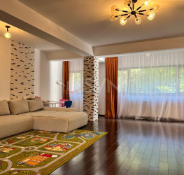 Apartament, 4 rooms with underground parking included Bucuresti/Baneasa