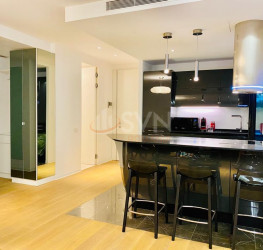 Apartament, 4 rooms with underground parking included Bucuresti/Primaverii