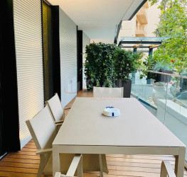 Apartament, 4 rooms with underground parking included Bucuresti/Primaverii