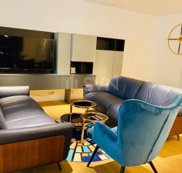 Apartament, 4 rooms with underground parking included Bucuresti/Primaverii