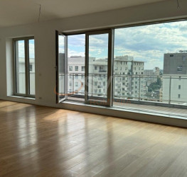 Apartament, 4 rooms with underground parking included Bucuresti/Domenii
