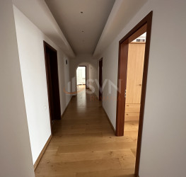 Apartament, 4 rooms with underground parking included Bucuresti/Herastrau