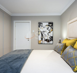 Apartament, 4 rooms with underground parking included Bucuresti/Dorobanti